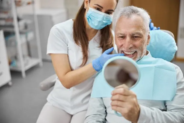 Implantes Dentales para Personas Mayores 15 dental implants