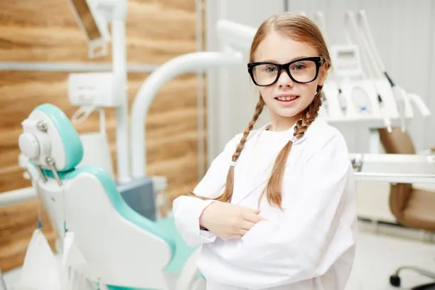 Pediatric Dentist 19 playing dentist
