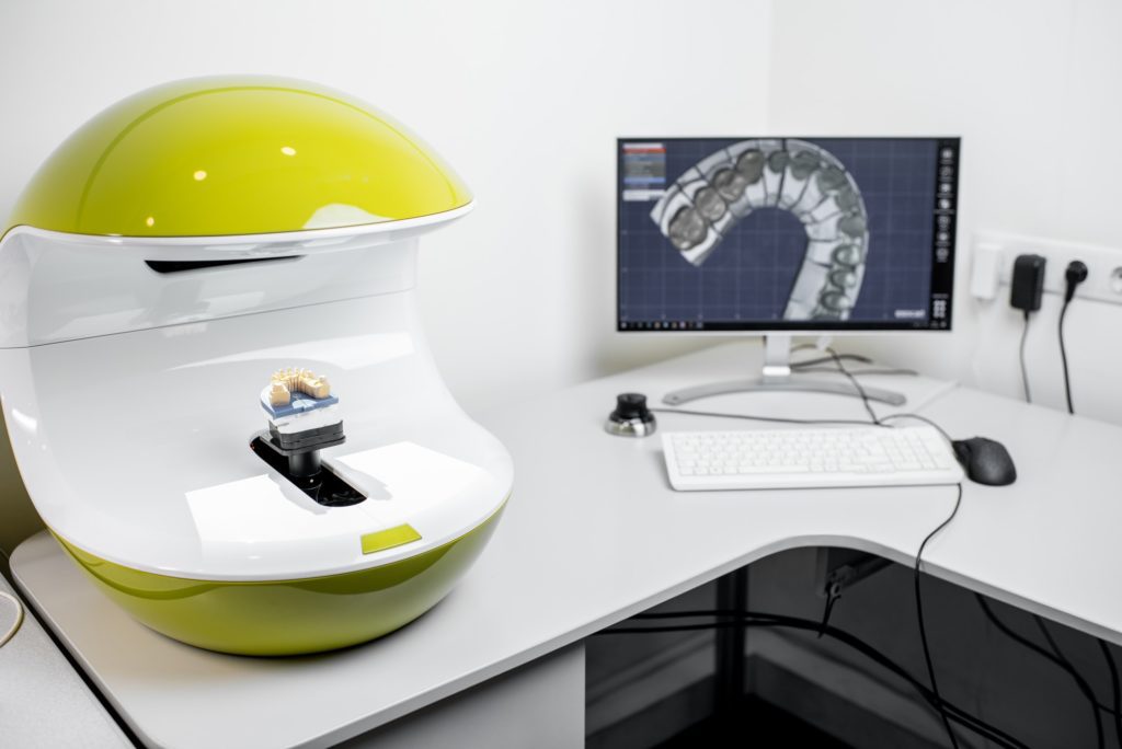 Scanning jaw model on the 3rd scanner at the lab