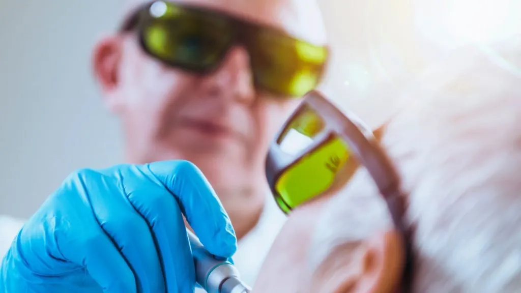Blanqueamiento Dental Láser con Zoom 14 Dental Treatment