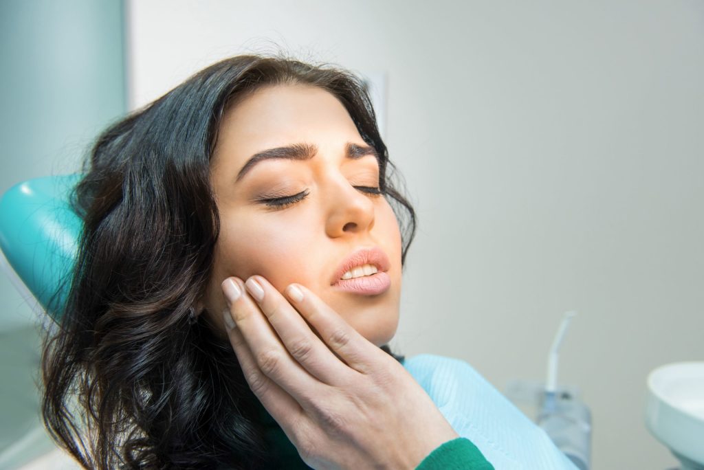 Dentist that accepts Gold Coast Dental Insurance 21 wisdom tooth pain