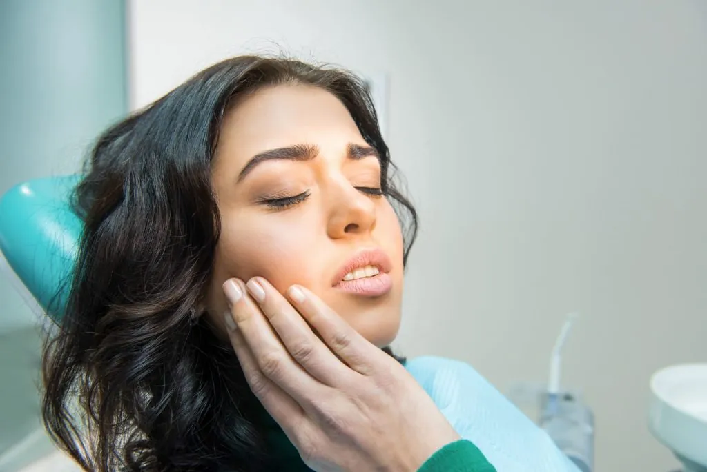 Odontólogo en Oxnard 15 wisdom tooth pain