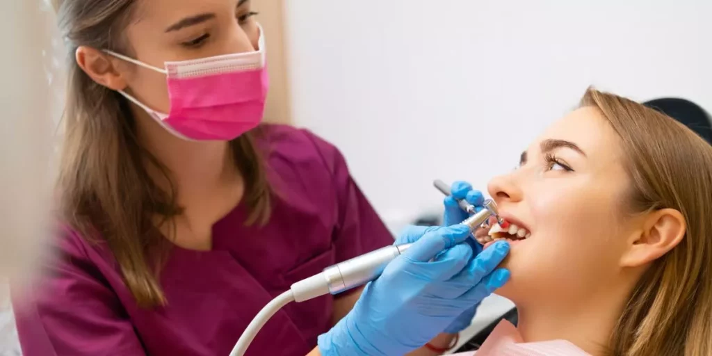 Dental Cleaning in Oxnard: A Complete Patient Guide 1 Dental Cleaning in Oxnard: A Complete Patient Guide