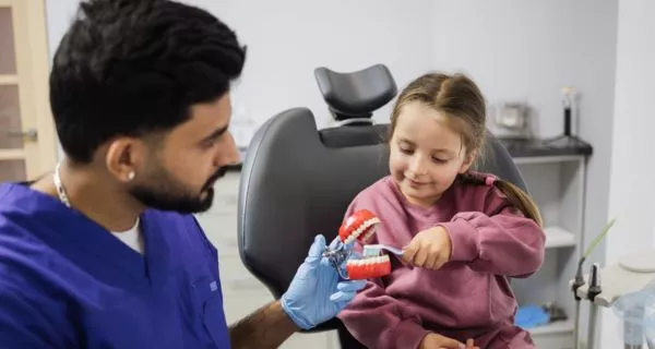 Dentista para Niños en Oxnard | Atención Infantil Sin Miedo 1 Why children need a dentist who specializes in kids