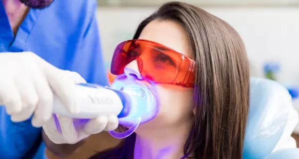 Laser Dentistry in Oxnard | Gentle & Modern Care 3 Teeth whitening (laser zoom bleaching)