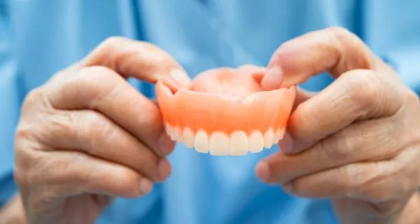Affordable Dentures in Oxnard | Channel Islands Family Dental 1 What are dentures?